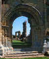 Bylands Abbey.jpg (171399 bytes)